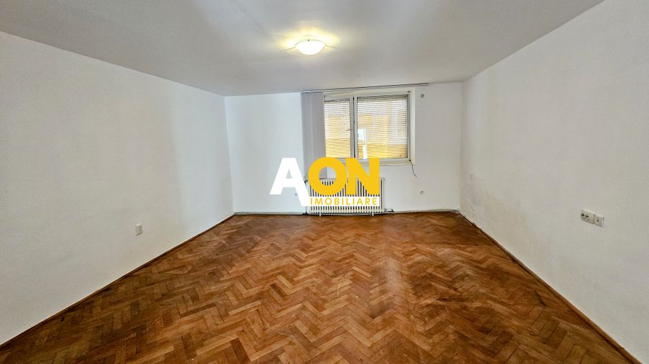 Casa 5 camere, 369 mp teren, zona Centru, pretabila pentru birouri - Poză 13