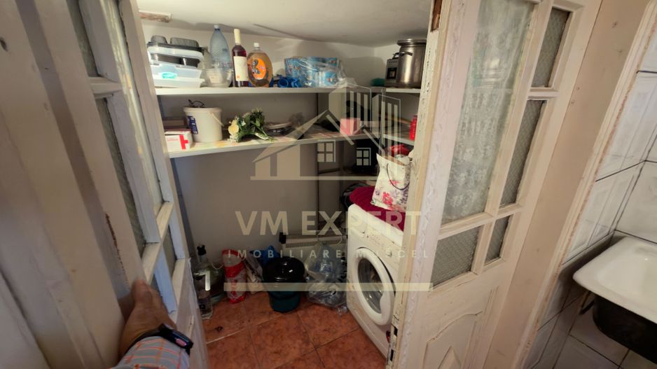 CASĂ 4 CAMERE TEREN 1316 MP LEREȘTI ARGEȘ - Poză 12