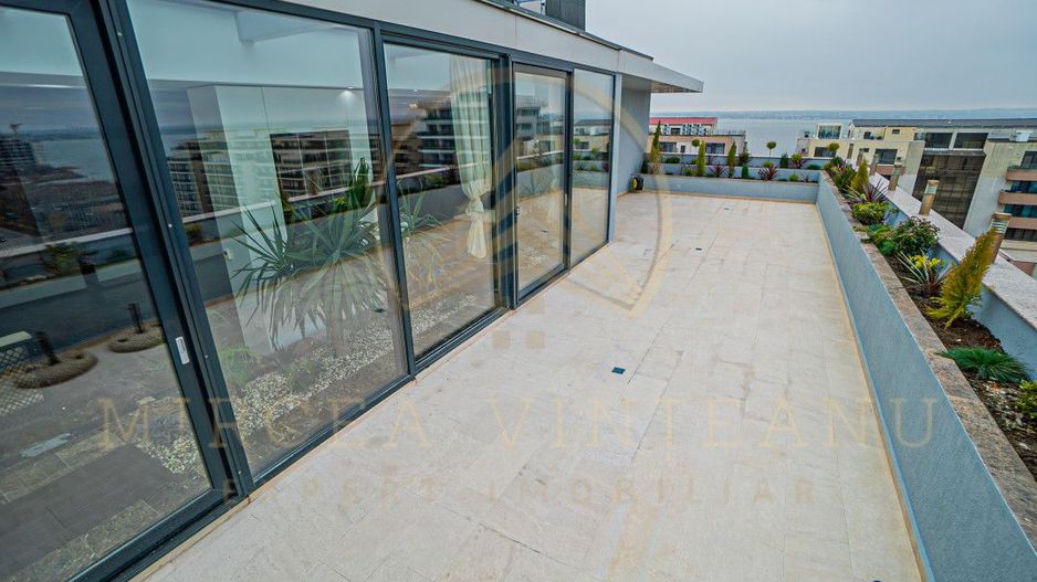 Stațiunea Mamaia - Penthouse de vis cu vedere panoramica la mare si lac - Poză 30