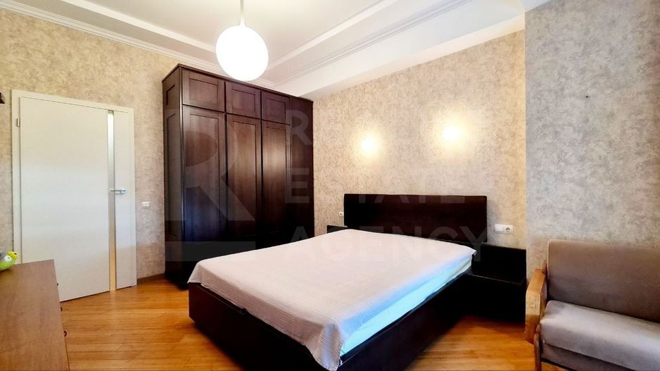 Chirei apartament 3 camere 83 mp, bd. Decebal, Botanica - Poză 10