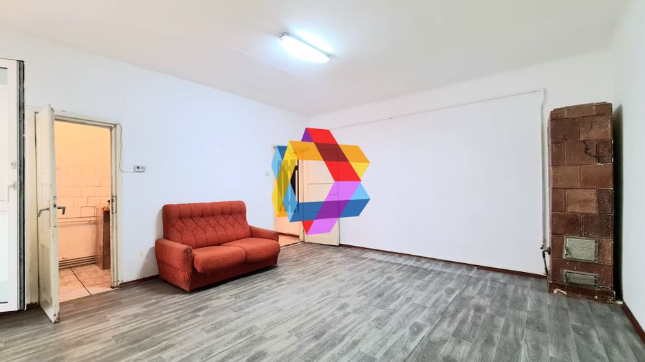 Spatiu comercial de închiriat Brasov - 38 mp # plus-imo.ro - Poză 1