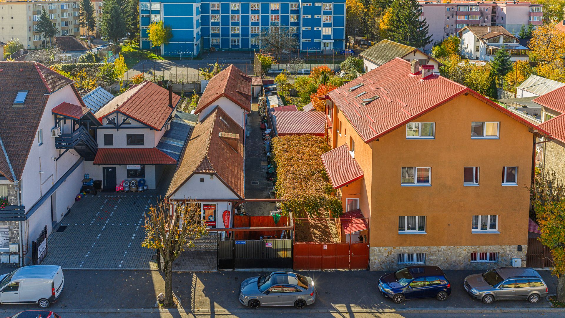 Proprietate mixtă Brașov | Spațiu comercial + locuință | 0% - Poză 3