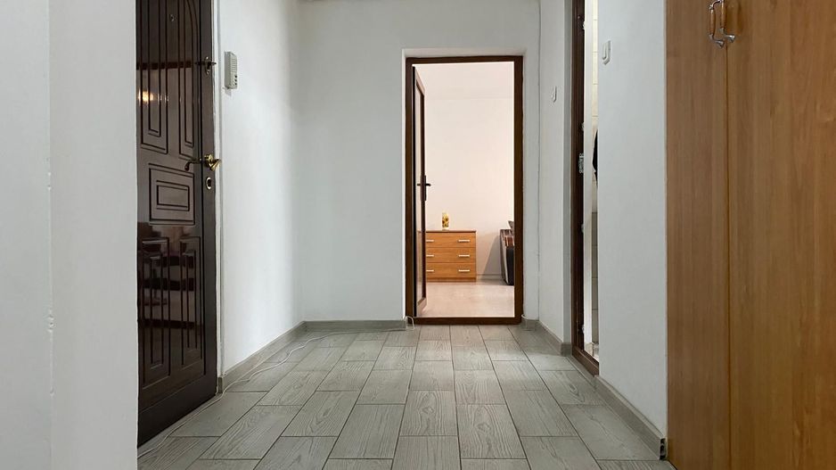 Inchiriere apartament cu 2 camere - Calea Bucuresti, Targoviste - Poză 8
