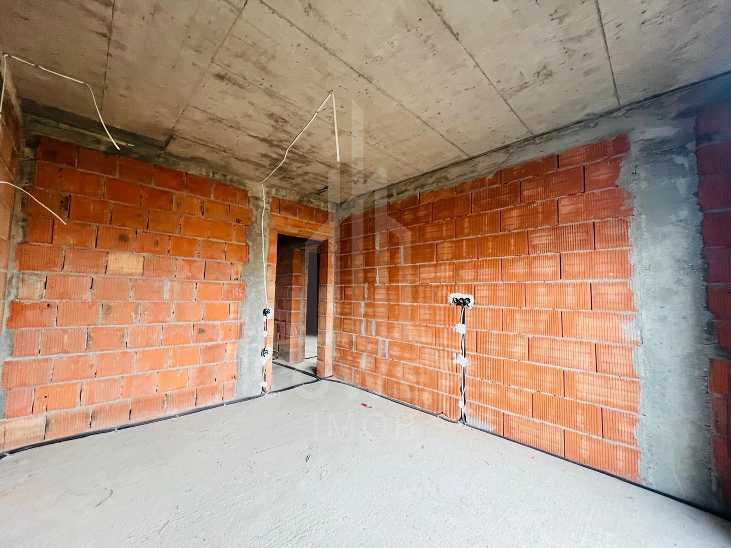 Casa individuală 4 camere-Selimbar - Poză 11