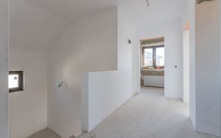 Casă nouă în Bod, P+M, de vânzare "la alb" sau "la cheie" - Poză 17