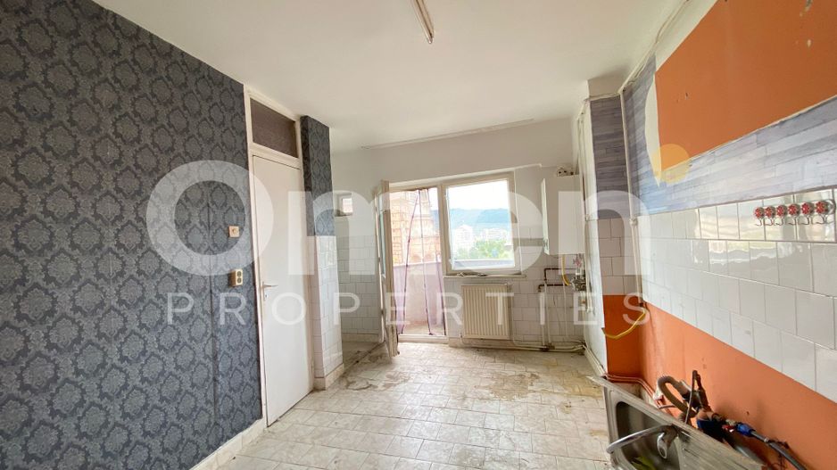 Apartament cu 2 camere decomandat, zona Catedralei - Poză 1