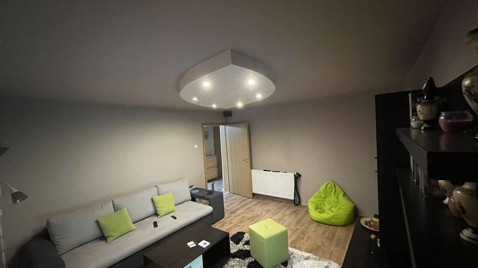 Sagului-Dambovita | 3 Camere | Decomandat | Bloc Izolat. - Poză 2