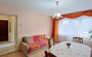 Apartament 4 camere lângă „Universitatea de Litere” – zona „Bucla” - Poză 3