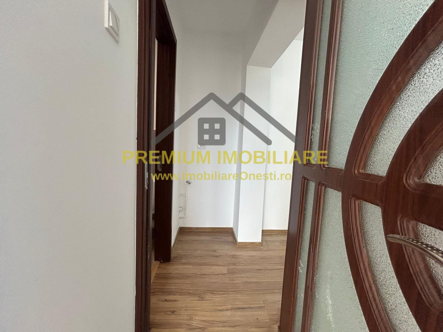 Apartament 3 camere  2 băi | renovat 2025 | parcare - Poză 16