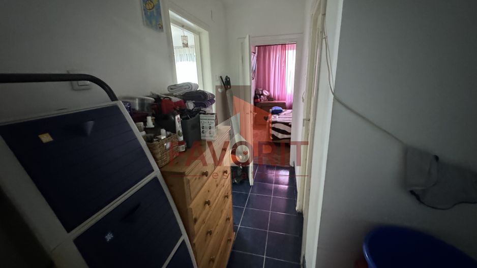 Etaj intermediar. Pozitie excelenta. Boxa in CF - Poză 8