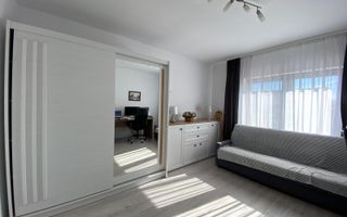 Duplex modern Șelimbăr cu panouri fotovoltaice – costuri minime la energie - Poză 12