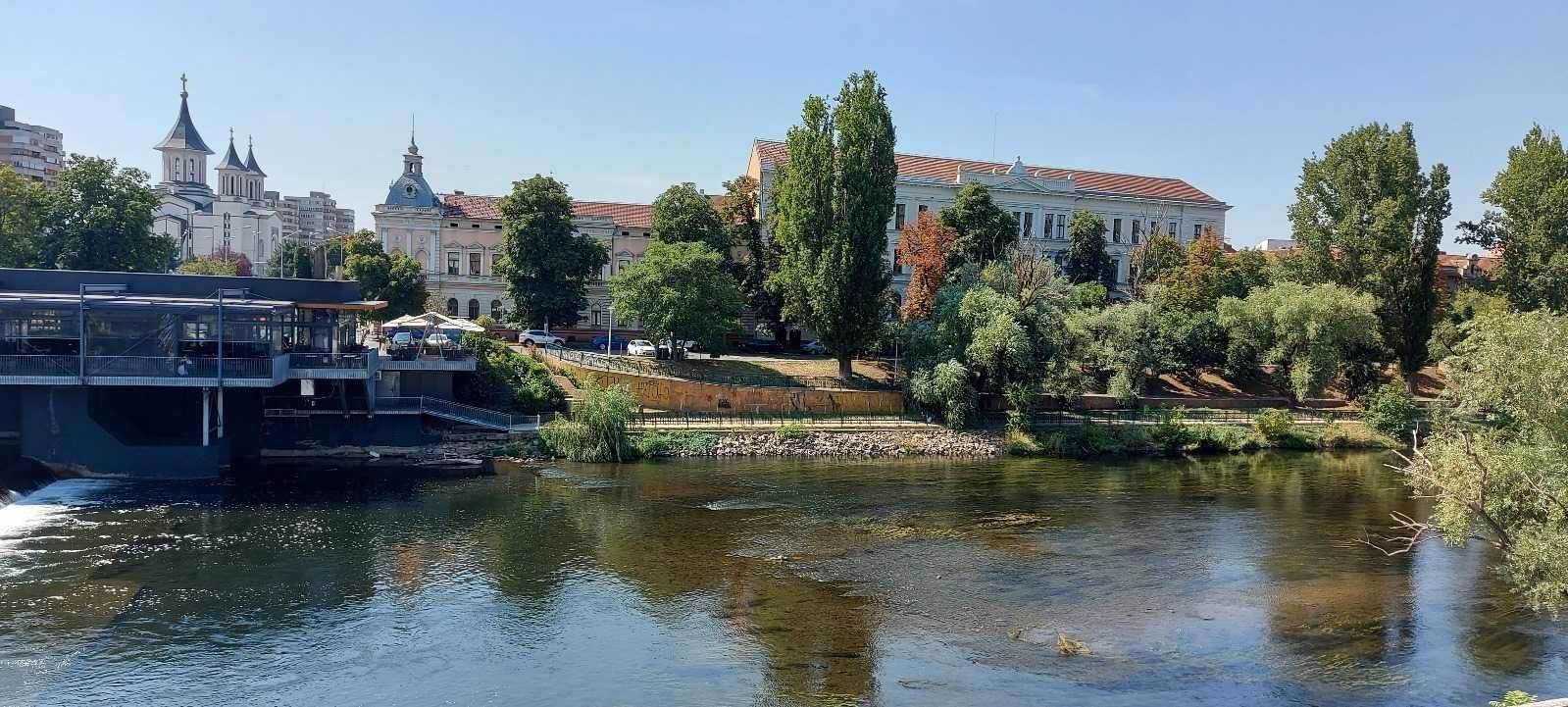 Apartament de închiriat central - Poză 1