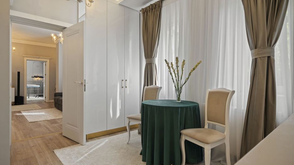 CASA COMPLET RENOVATA || 2 CAMERE|| 2 BAI || CENTRALA PROPRIE - Poză 8