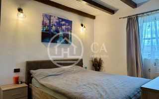 Casă de vânzare cu 6 camere in cartierul Tineretului, Oradea - Poză 10