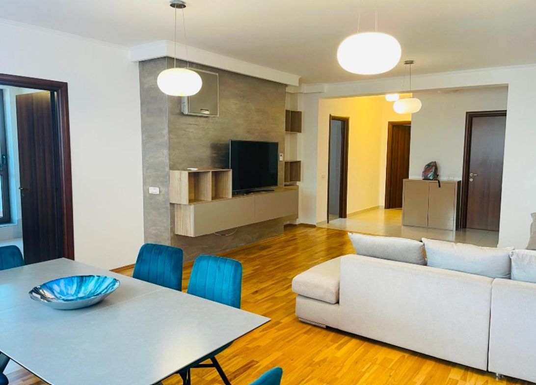 Inchiriere apartament 4 camere | Sisesti | Parcare subterana - Poză 2