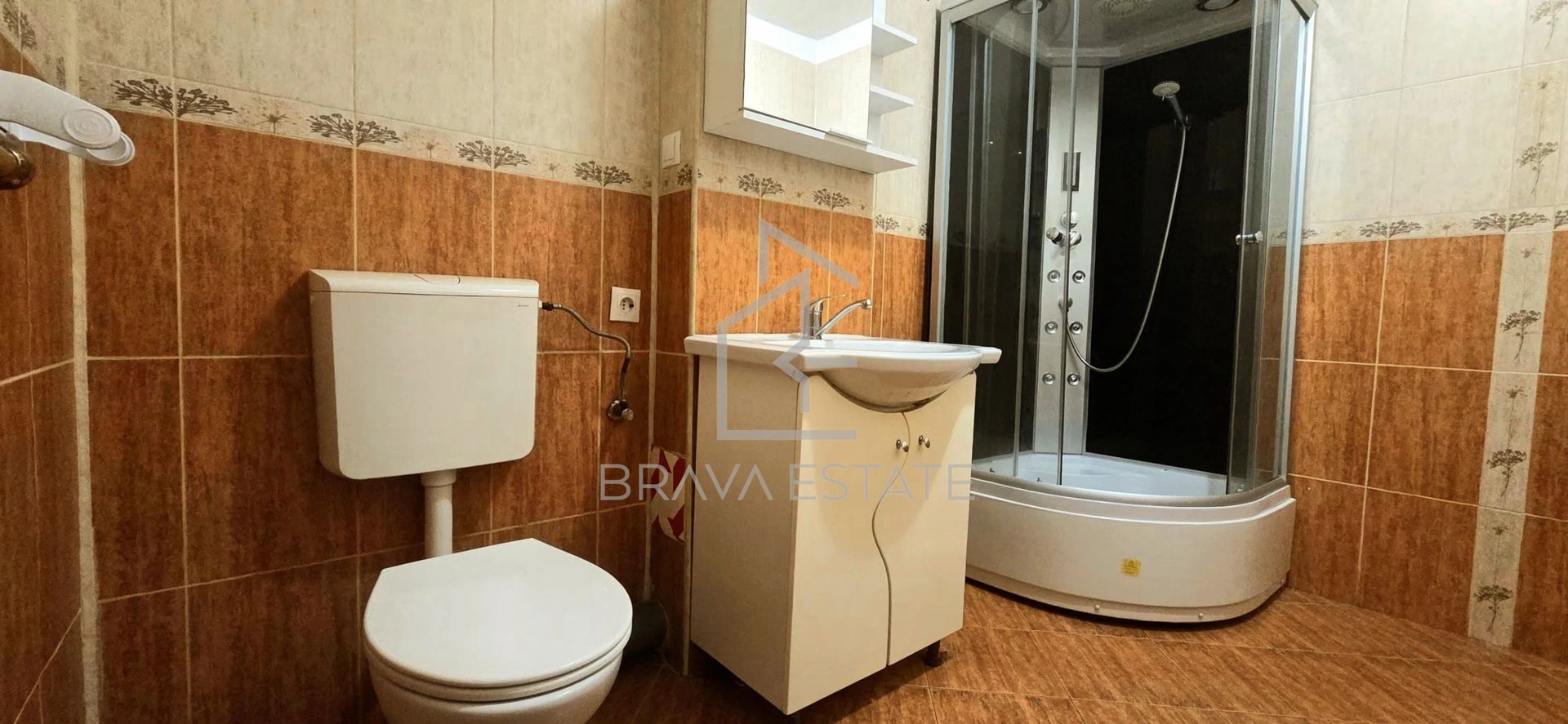 Apartament de închiriat 40 mp, parter,loc de parcare,  zona Eroilor, Floresti - Poză 5
