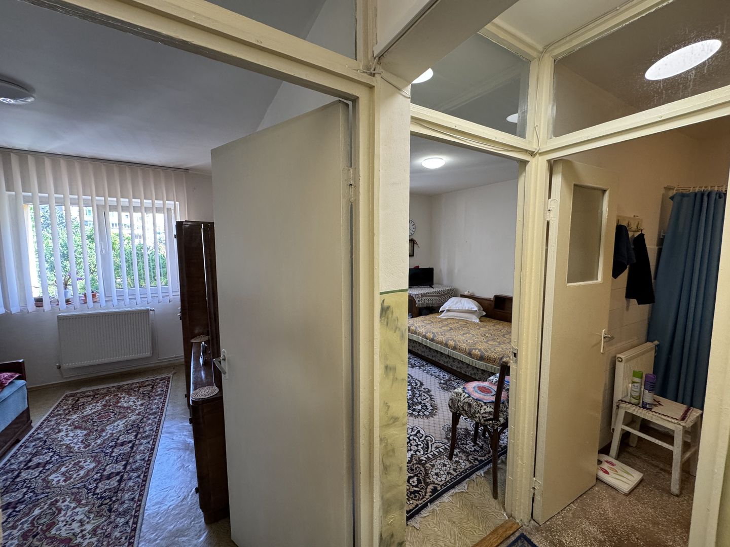 Apartament decomandat cu 3 camere in Centrul Civic, strada Mihai Viteazul - Poză 11