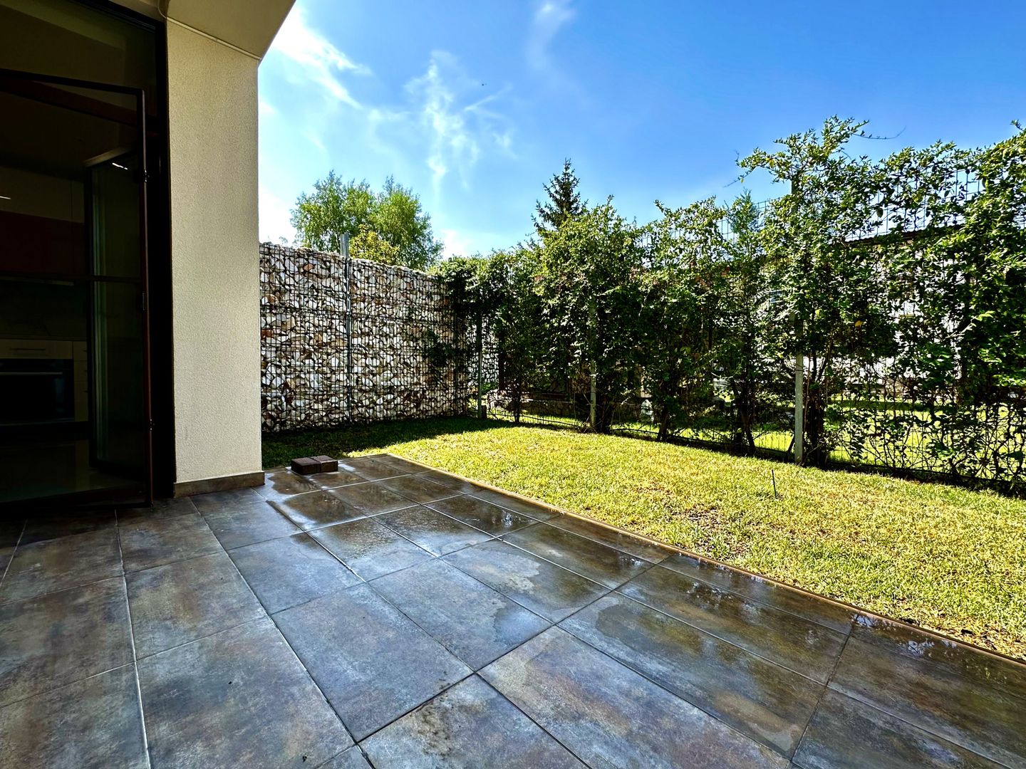 Casa de inchiriat la Liziera Pădurii - intrarea in Dumbrăvița - Poză 24