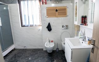 Casă de vânzare Furceni – 7 camere, teren 8.000 m - Poză 5