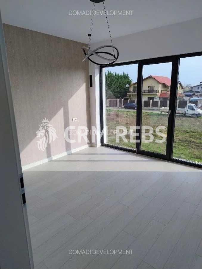 Casa tip triplex cu gradina privata si 2 locuri de parcare incluse - Poză 3