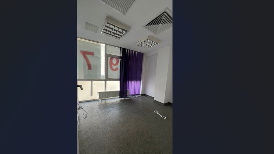 De vanzare Spatiu Comercial / Spatiu Birouri - Poză 5