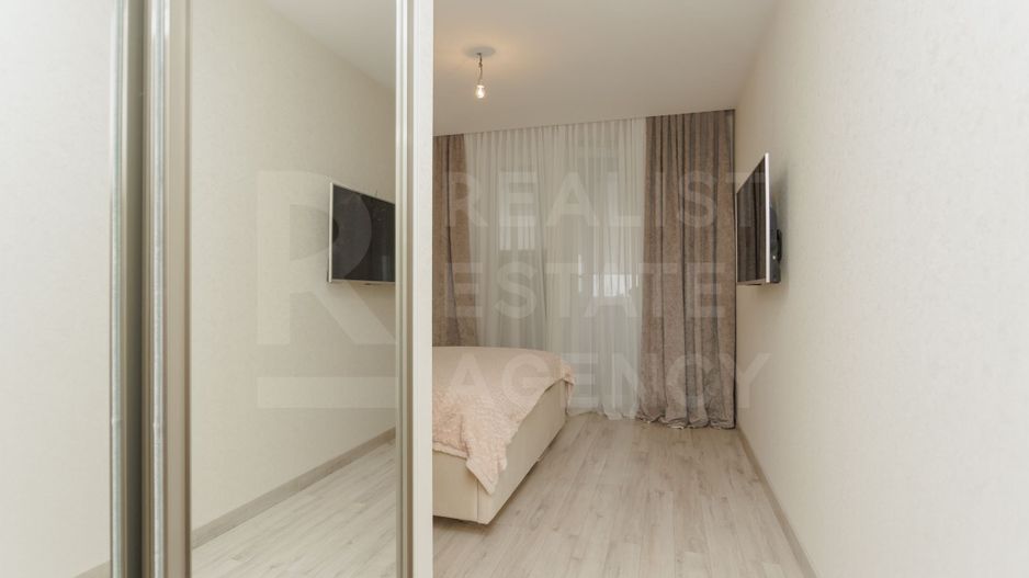 Vânzare 3 dormitoare separate, living generos și debara la etaj CADOU - Poză 10