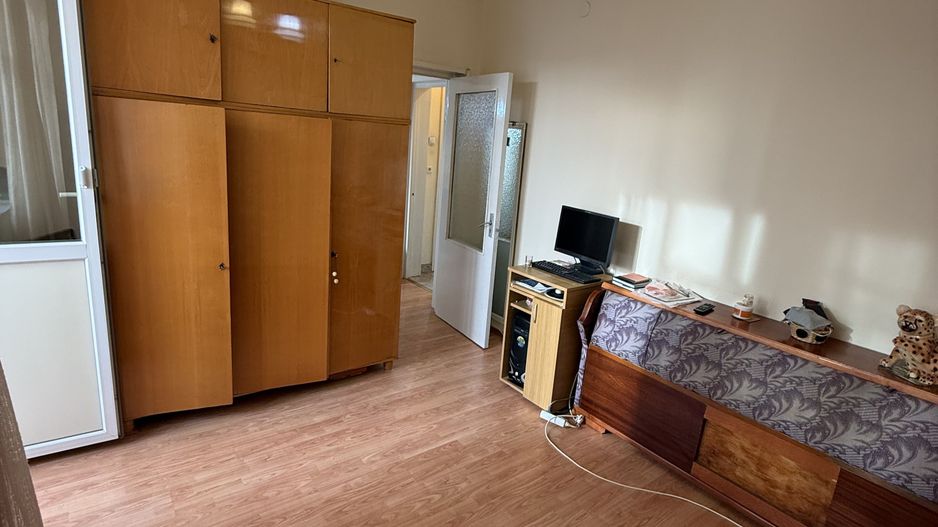 Apartament 3 camere 60 mp etaj 2 - Campina ,langa OMV - Poză 13
