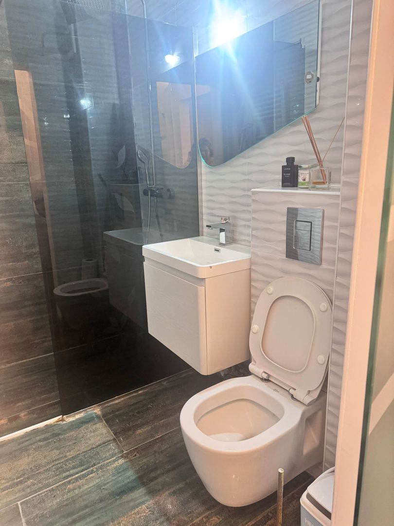 AP. 2 CAMERE P-TA SUDULUI, PET-FRIENDLY, MOBILAT MODERN, METROU 5 MIN - Poză 8