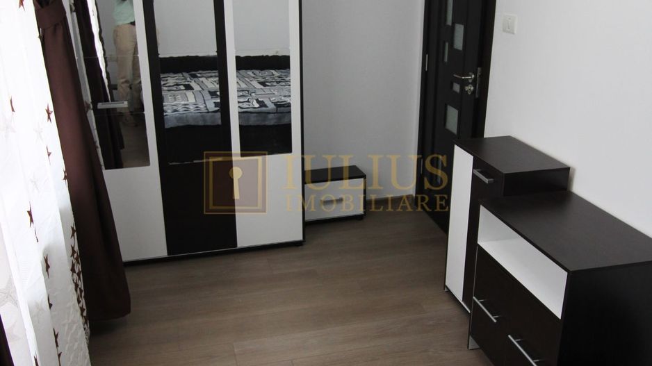 la 3-5 minute de Spitalul Judetean, Complex, centrala proprie, renovat recent - Poză 2