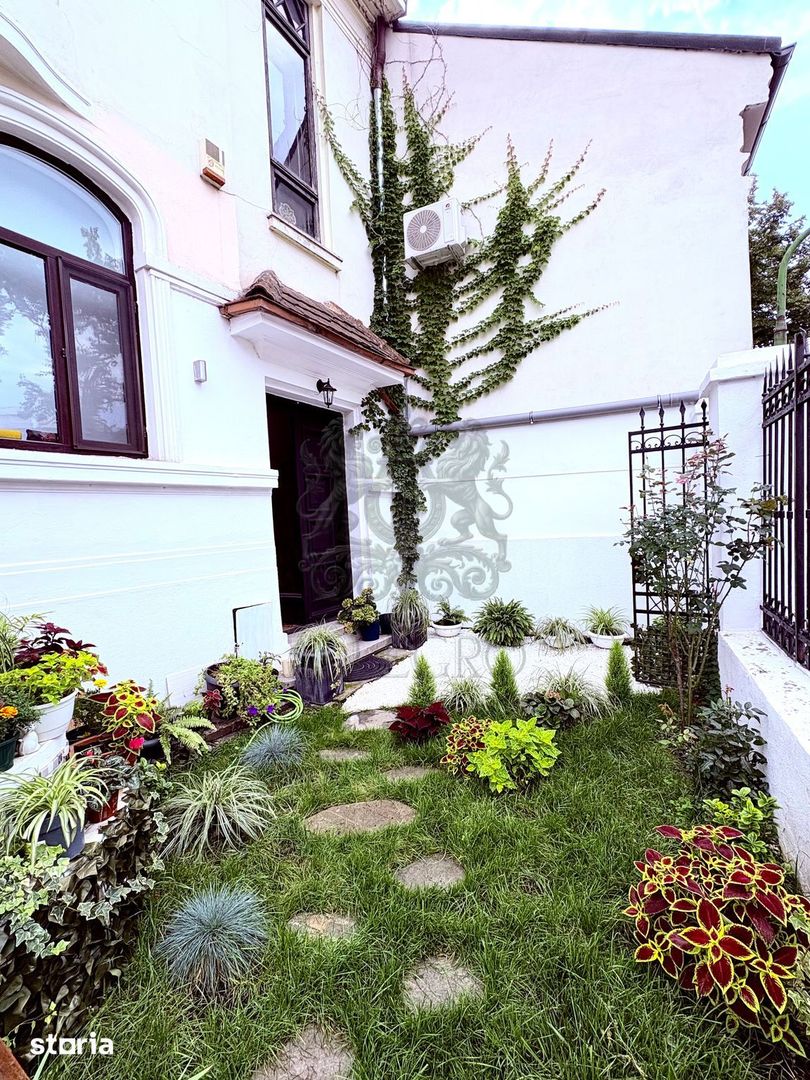 Apartament in vila interbelica |  Coposu  | 4 camere | Superb - Poză 3