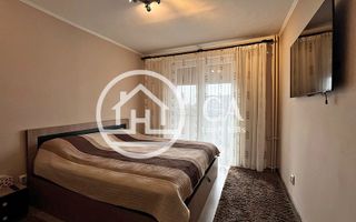 Apartament de vânzare cu 3 camere în zona Rogerius, Oradea - Poză 7