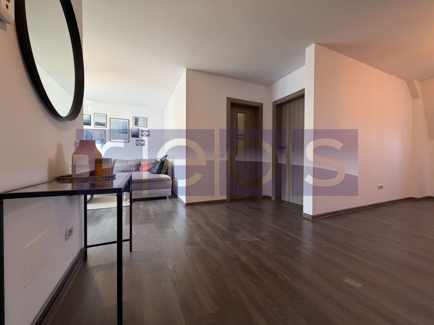 Apartament cu 4 camere 118 mp utili Direct Proprietar! - Poză 2