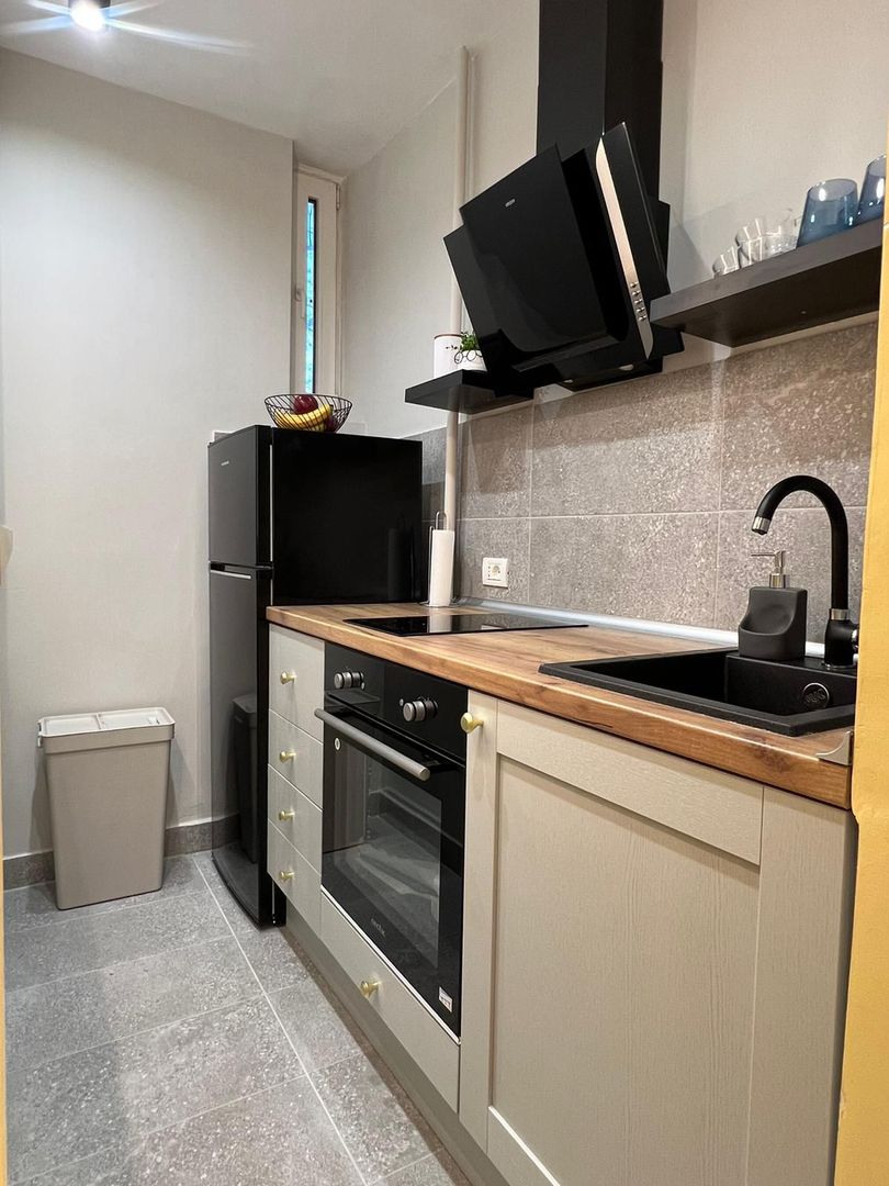 Studio exclusivist in zona Garii de Nord - Poză 28