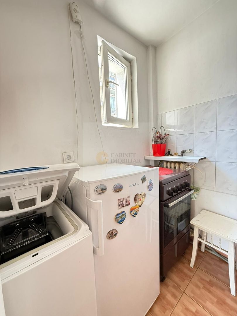 Garsoniera cu balcon | 30 mp  | Piata Mihail Kogalniceanu |  Etaj 1 - Poză 9