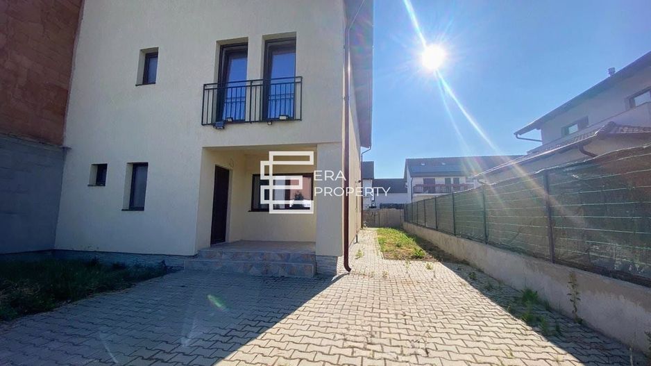 Casă cuplată de vânzare în Șelimbăr – 5 camere, 177 mp utili, 265 mp teren - Poză 1