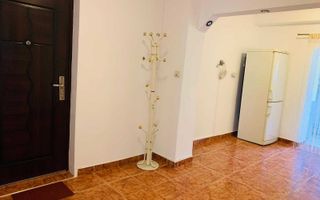 2 camere decomandat  Lipovei parter centrala proprie - Poză 3