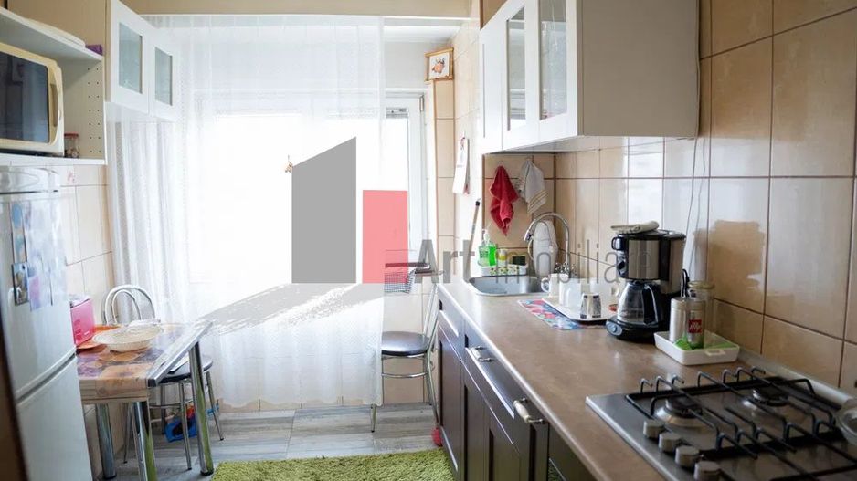 3 Camere Decebal - Poză 1