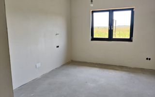 Casa individuala, 130 mp, Pompa caldura, panouri solare, COMISON 0 - Poză 9