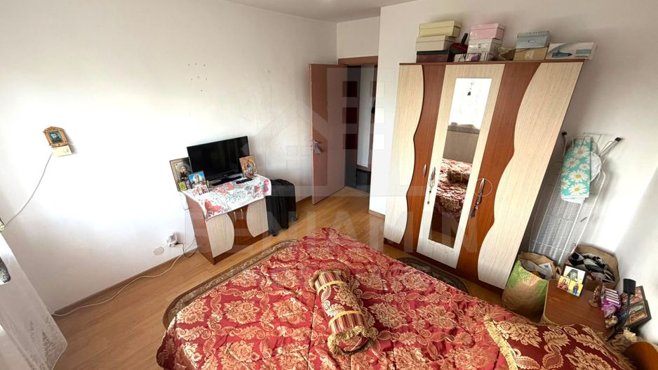 3 camere decomandat etaj 2 - Ciuperca - 74mp - centrala termica - Poză 4