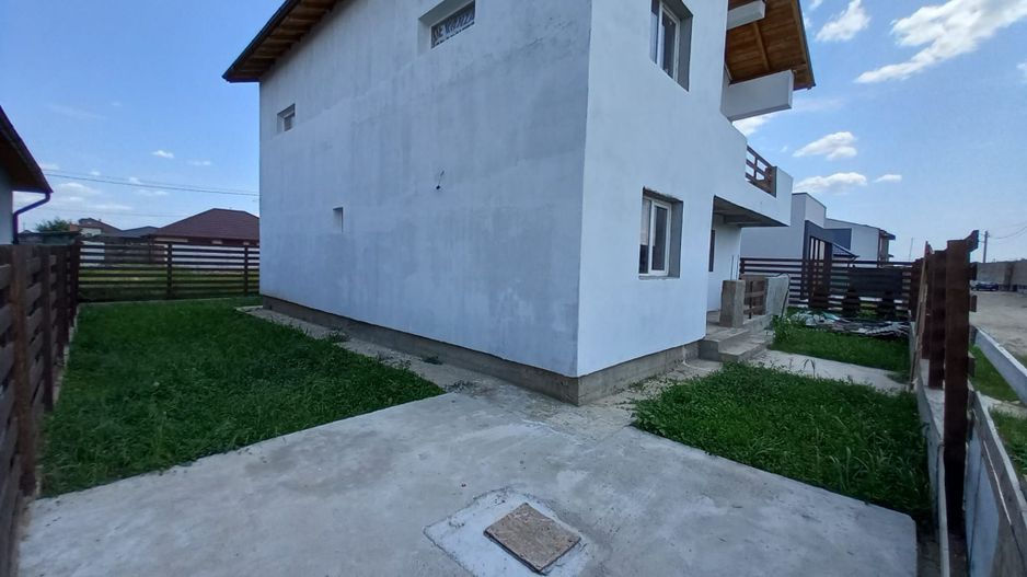 Vila comuna Berceni - Poză 3