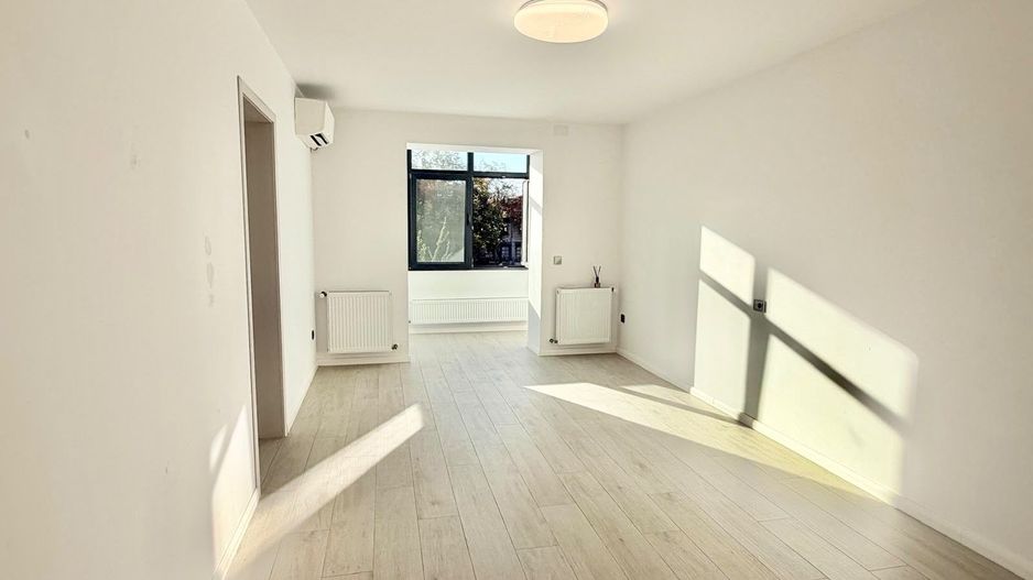 Apartament cu 2 camere – central, Str Mareșal Foch - Poză 1