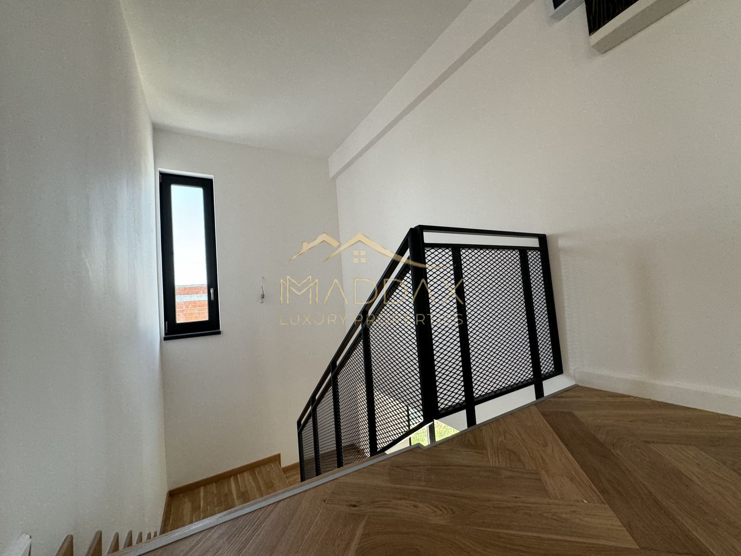 Vila LUX***Panouri fotovoltaice***Lake view//Laguna Albastra/Corbeanca - Poză 29