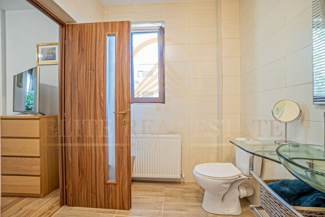 Viluta cocheta cu curte frumoasa in Mamaia Sat! - Poză 18