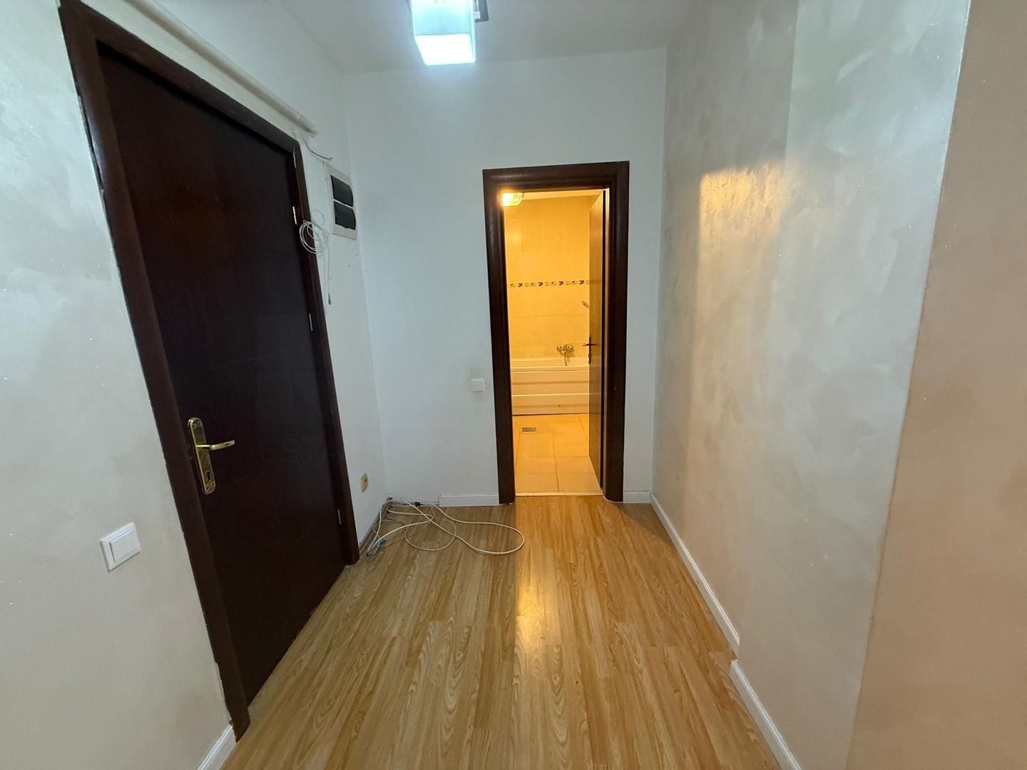 APARTAMENT 2 CAMERE  | 80 MP | 300 EURO | RĂDĂUȚI - Poză 5