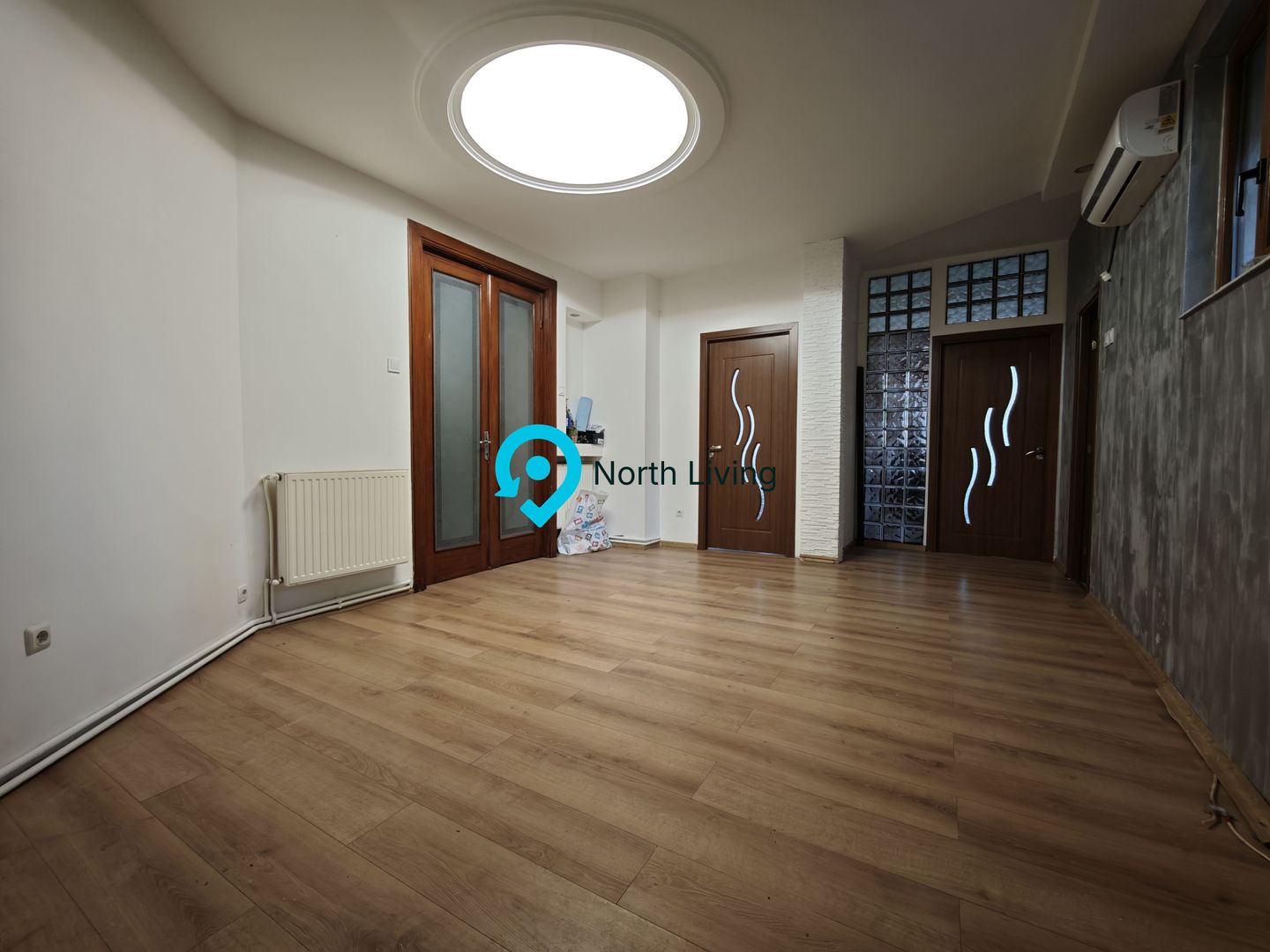 Apartament 4 camere, vilă, 120 mp, Hala Traian, investiție - Poză 22