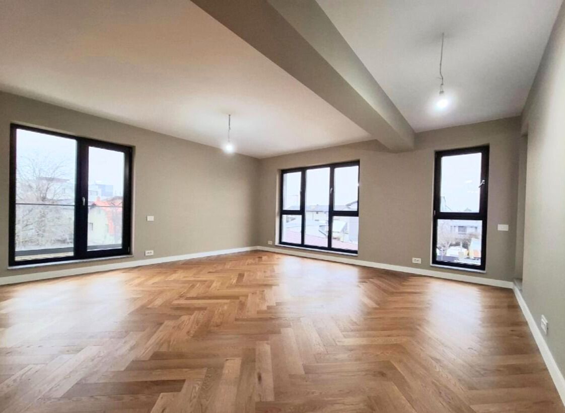 Apartament spațios cu 3 camere terasă și balcon  Băneasa Aviației Sector 1 - Poză 3