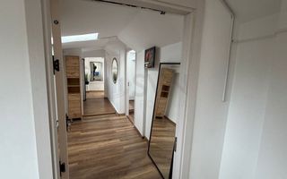 REA1027568 APARTAMENT 3 CAMERE I MANSARDA I VOLUNTARI - Poză 9