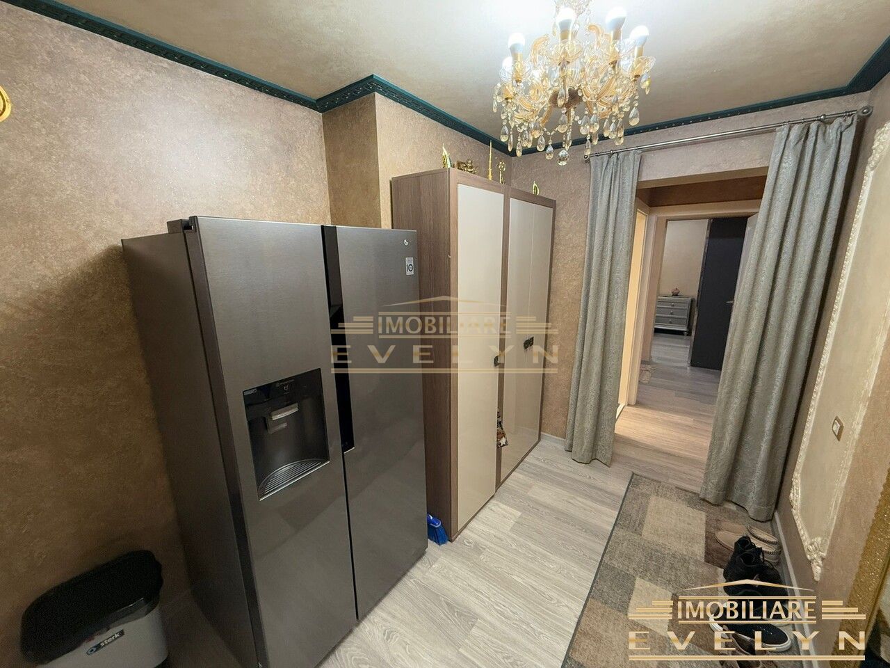 Apartament 3 camere transformat in 2 camere- Etaj 1 - Poză 5