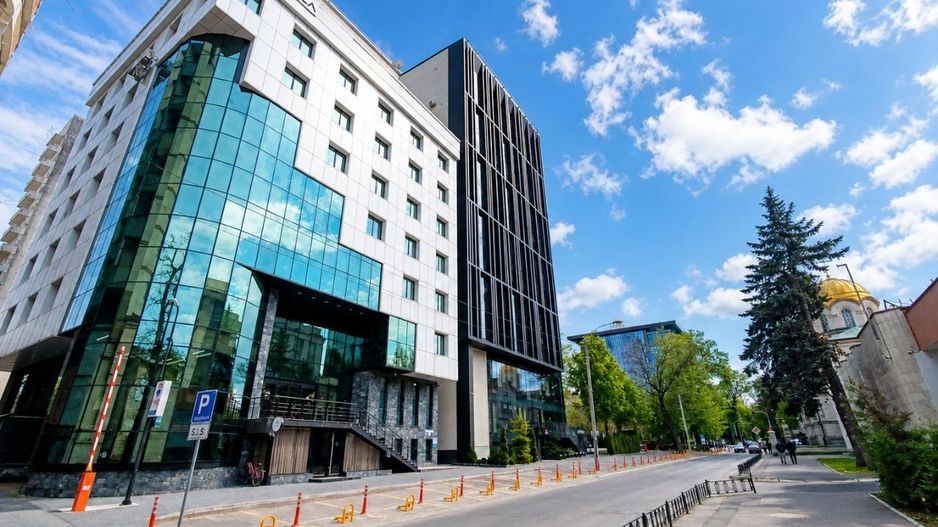 Birou reprezentativ 71 m² în Business Office Center – adresă centrală pentru companii serioase - Poză 1
