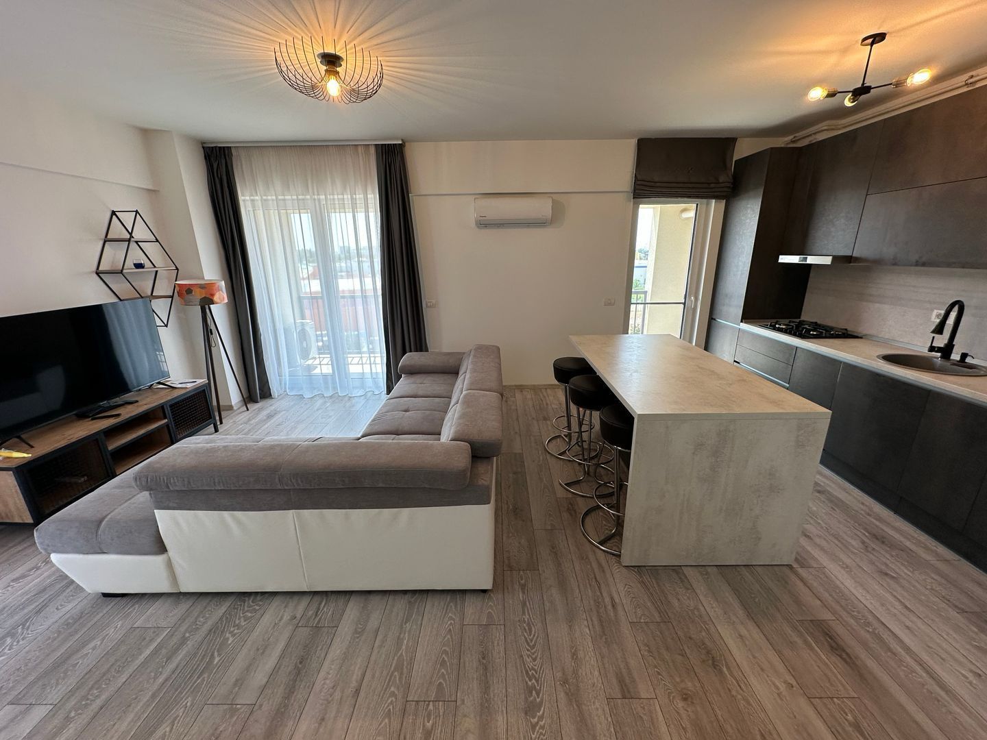 Apartament Premium I Eleganță și confort I zona Aradului - Poză 1